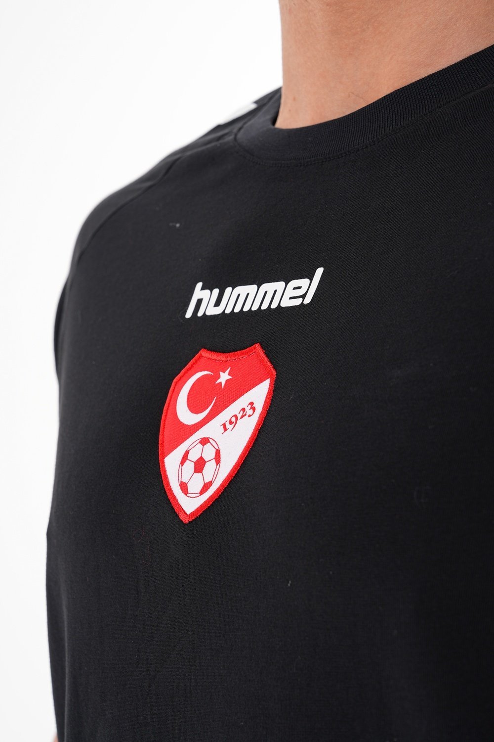 HUMMEL TFF HAKEM ANTRENMAN T-SHIRT SİYAH - Görsel 4