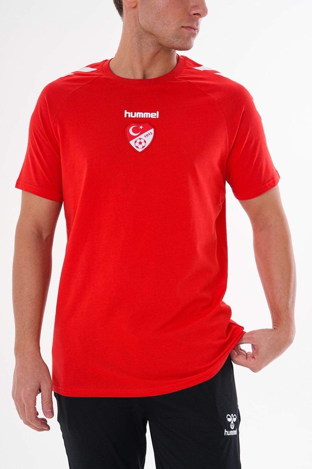 HUMMEL TFF HAKEM ANTRENMAN T-SHIRT KIRMIZI - Görsel 2