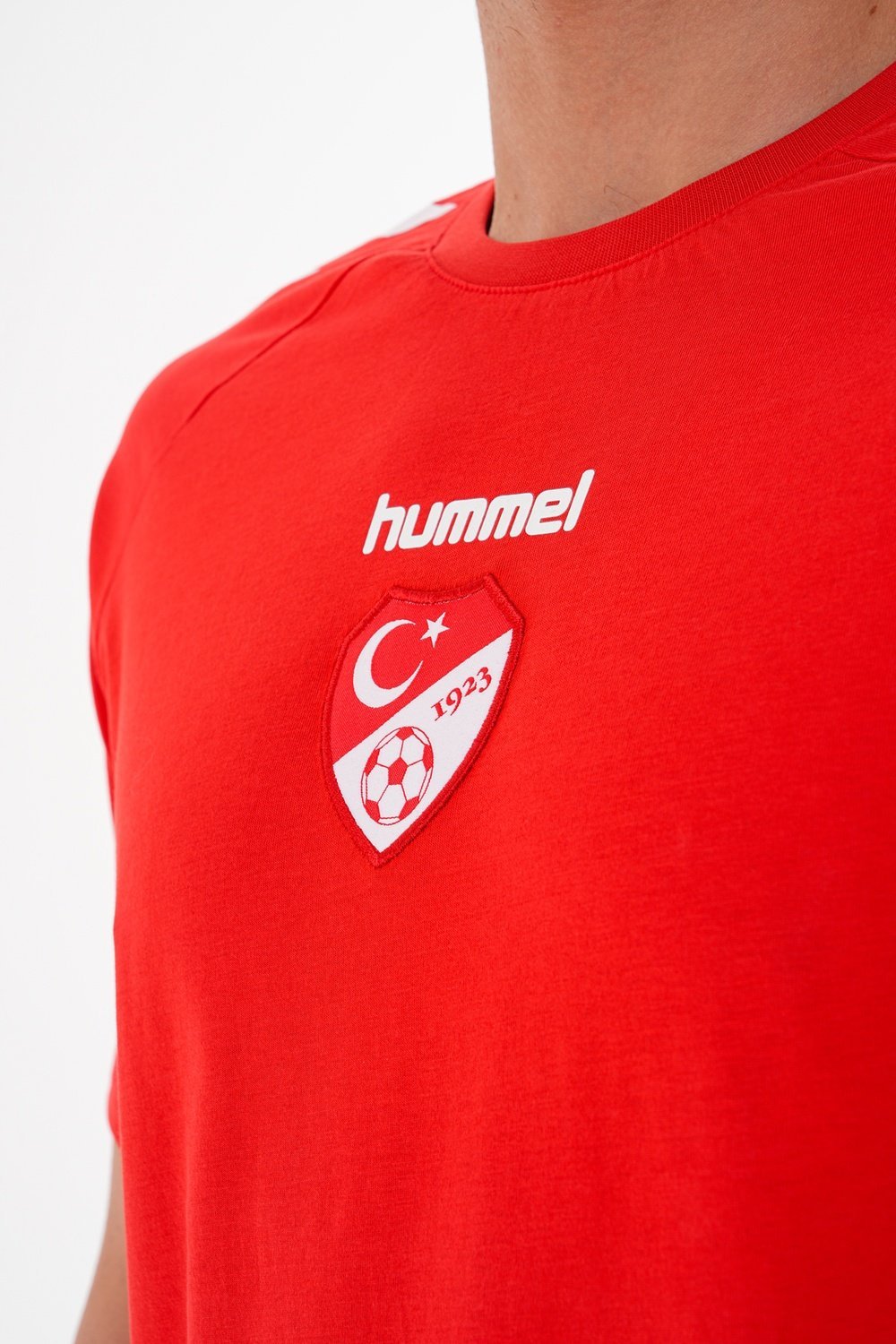 HUMMEL TFF HAKEM ANTRENMAN T-SHIRT KIRMIZI - Görsel 3